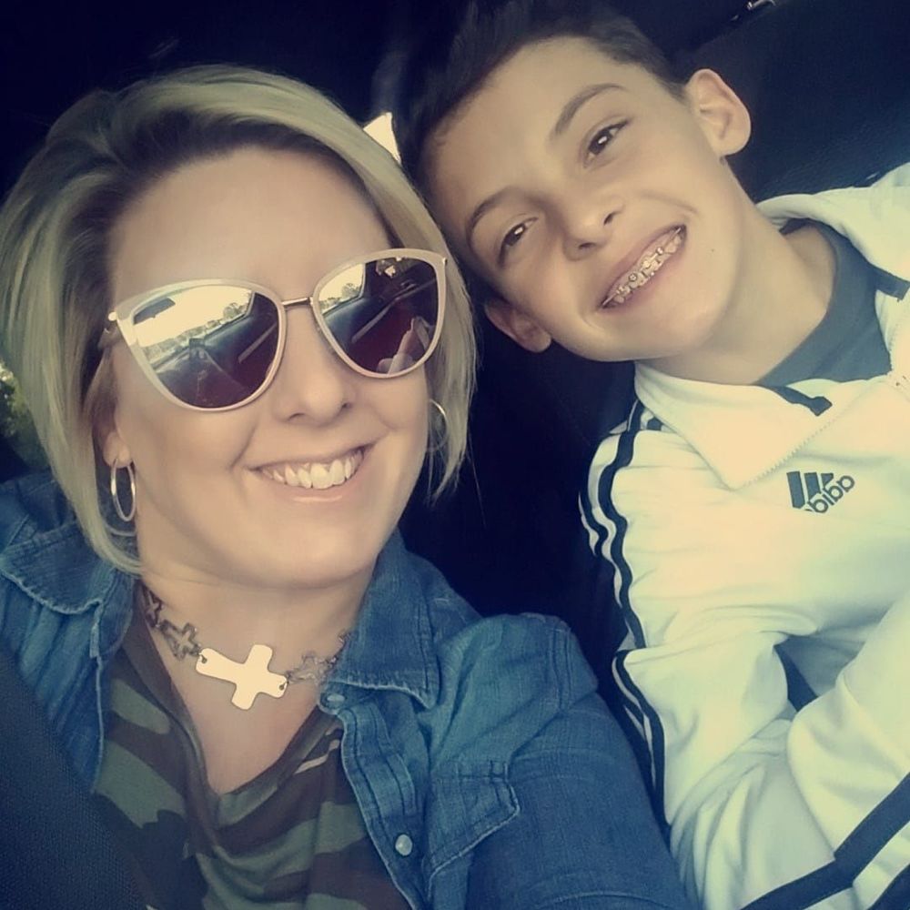 Meet your Posher, Dana